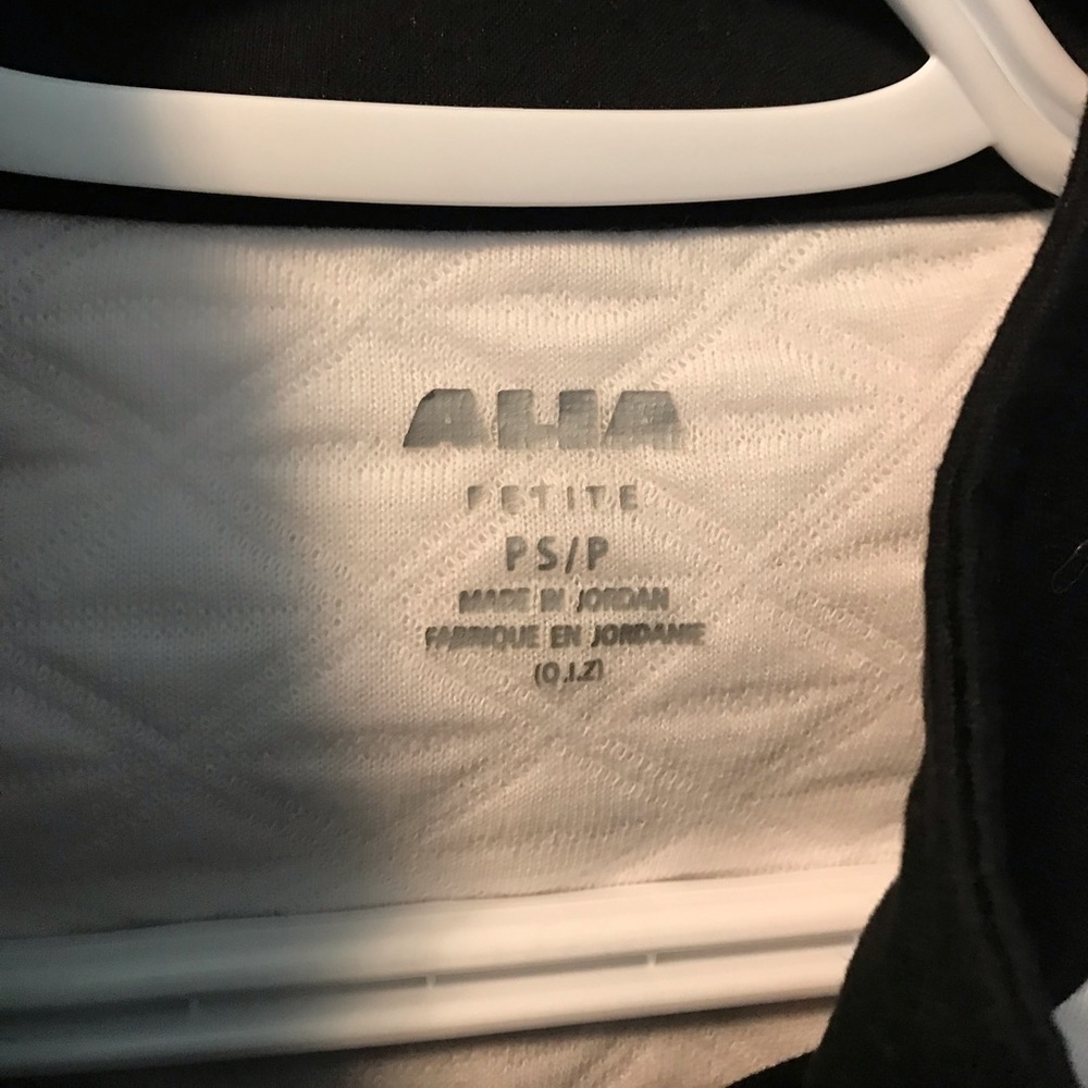 Alia Jacket - Picture 11 of 11